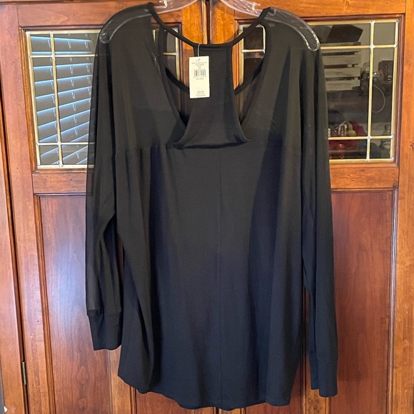 Buckle long sleeve knit tunic - Picture 2 of 5